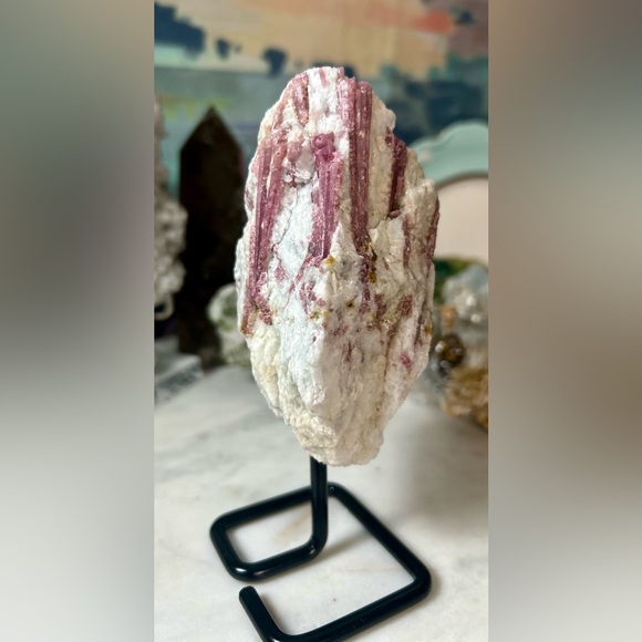 New Brazilian Pink Tourmaline in Quartz -permanent stand - Picture 3 of 11